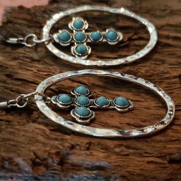 Cross Earrings Hoop Earrings - Picture 4 of 8